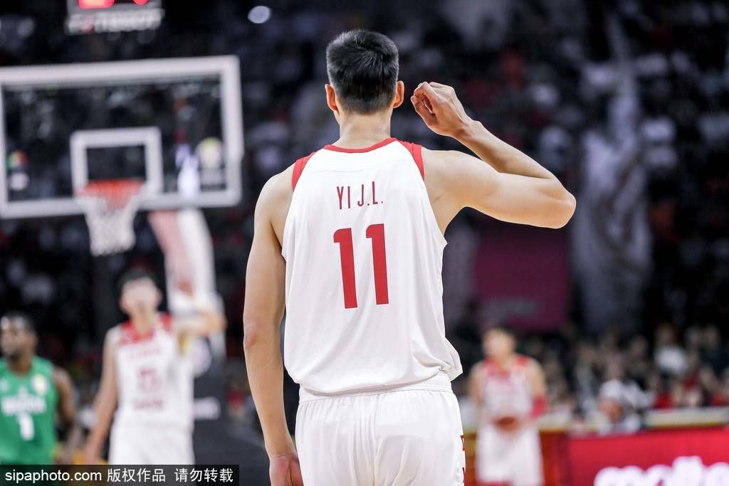 当地时间今天下午，有关西甲主席的选举委员会成立，五家俱乐部的代表将在公证人面前通过抽签选出，这其中必须包括三家西甲俱乐部以及两家西乙俱乐部。